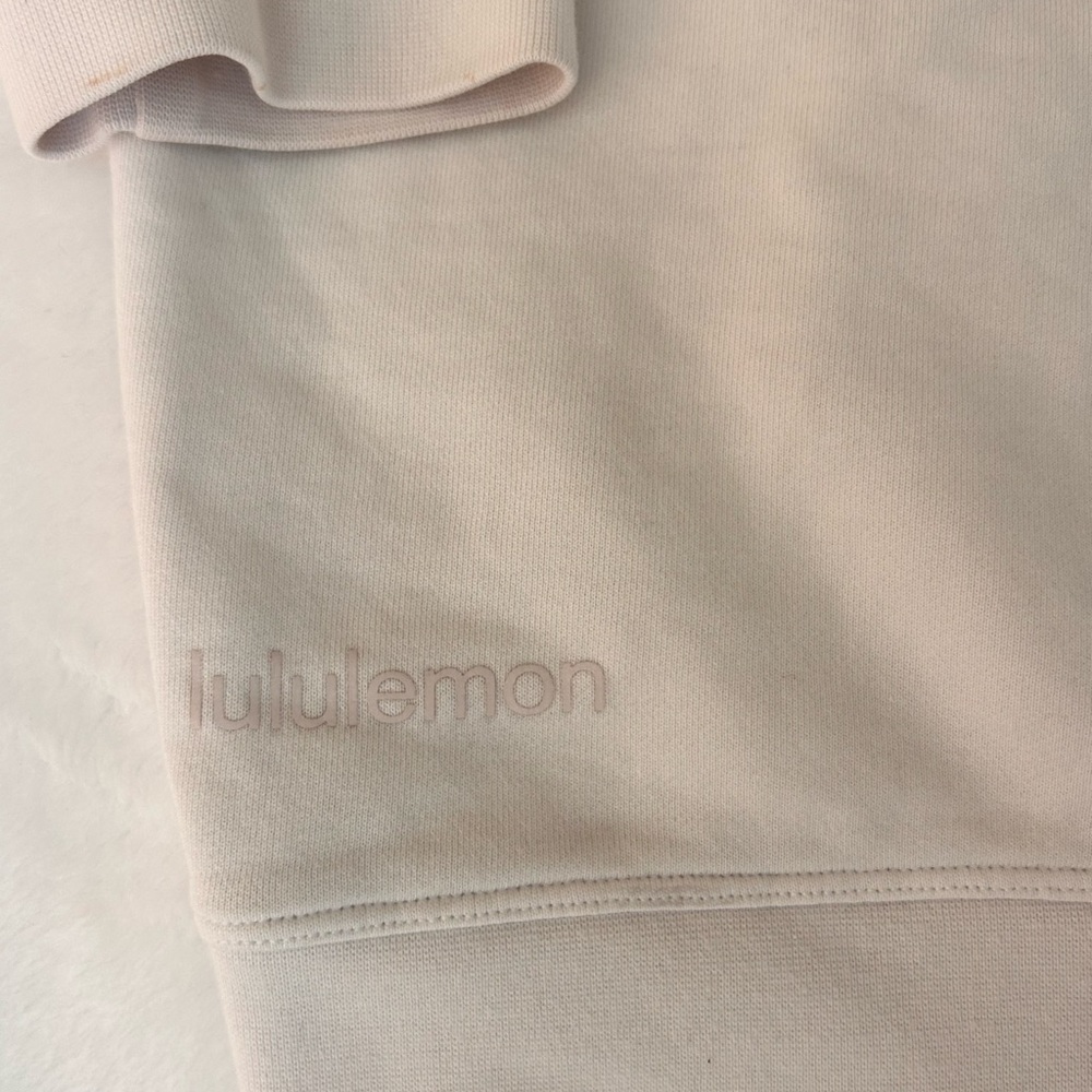 Lululemon CrewNeck - Picture 3 of 3